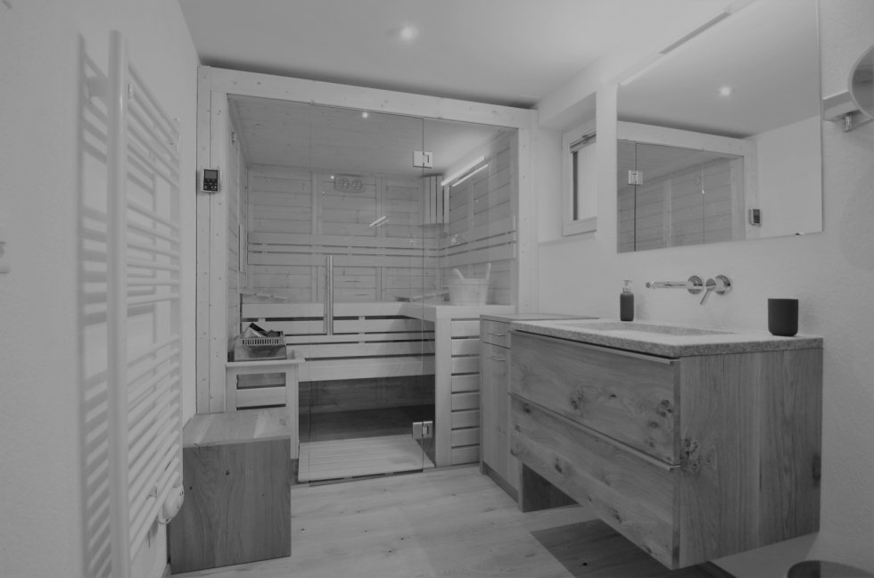 Umbau Stall bzw. Wohnhaus im Goms - Badezimmer