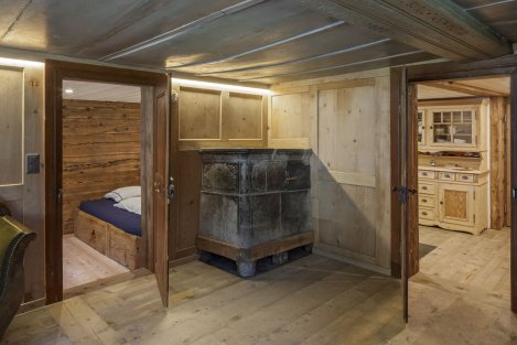 Umbau Stall bzw. Wohnhaus im Goms - Kachelofen